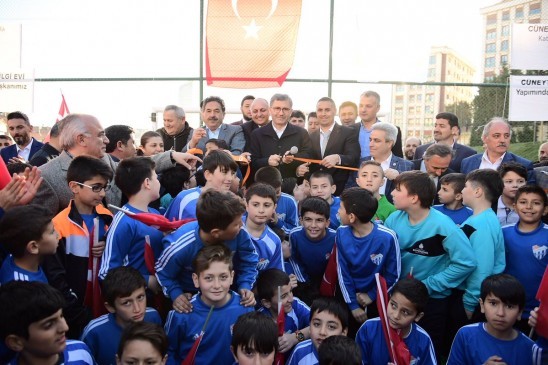 Cüneyt Çakır Spor  Kompleksi açıldı