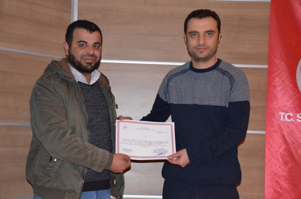 Şanlıurfa'da Suriyeli 30 doktor hizmete başladı