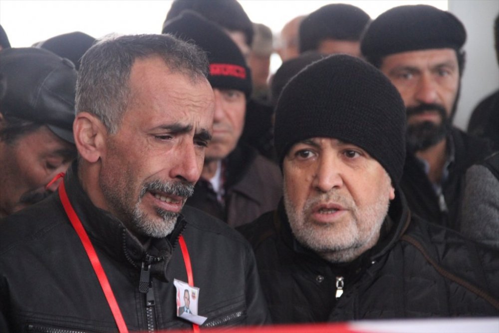 Şehit Özden'in cenazesi Gaziantep'te toprağa verildi